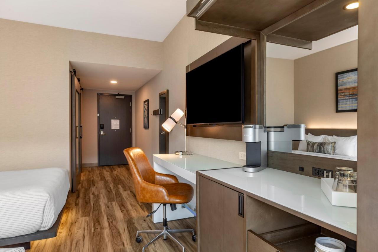 Cambria Hotel New Haven University Area Екстер'єр фото