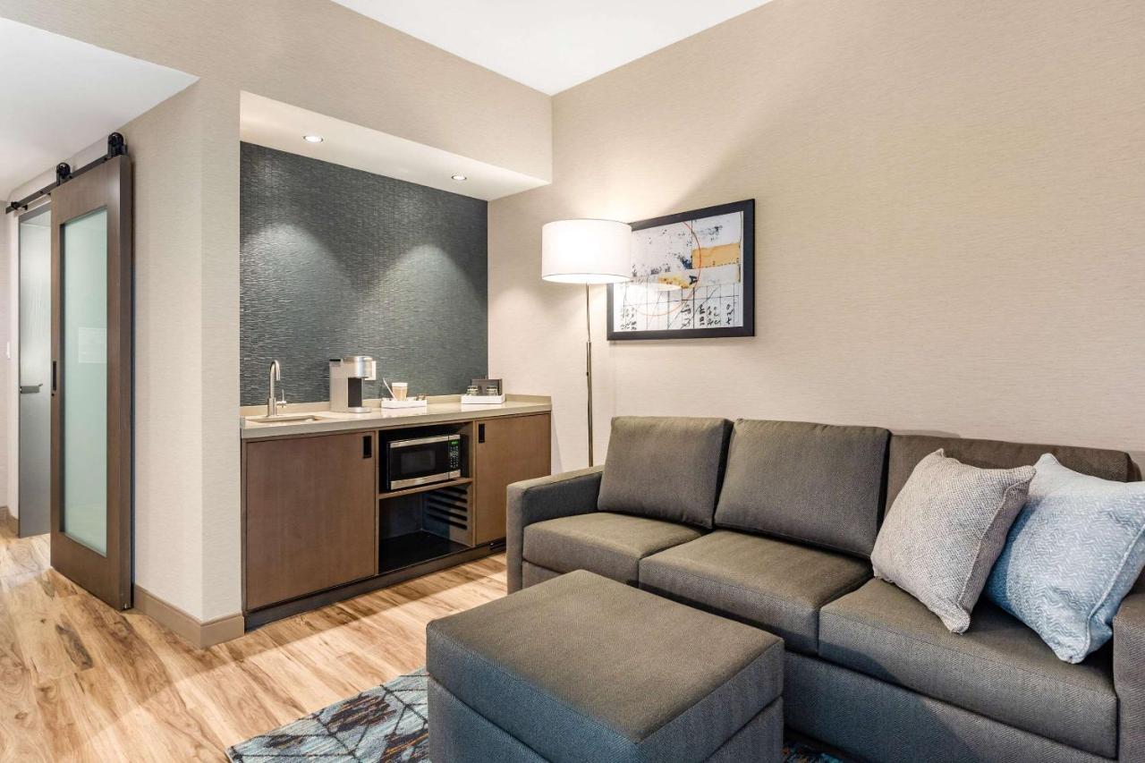 Cambria Hotel New Haven University Area Екстер'єр фото