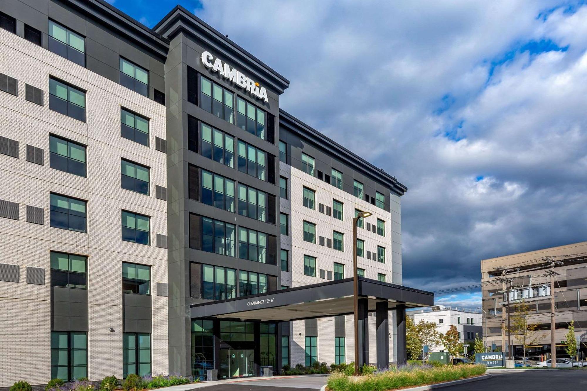 Cambria Hotel New Haven University Area Екстер'єр фото